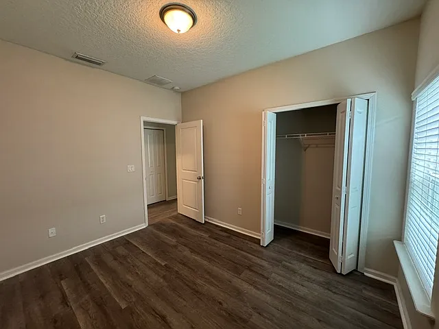 2849 Copperwood Ave — Photo 10