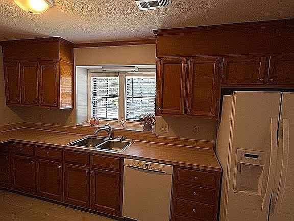 5th image of 1210 Watermark Ct