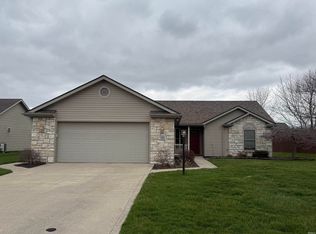 1305 Lori Lea St, Auburn, IN 46706