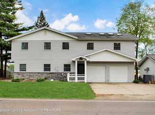 5928 Round Lake Rd, Laingsburg, MI 48848