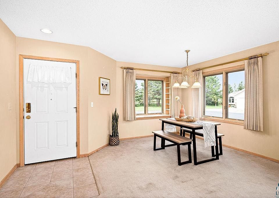 609 Laura Ln 609, Two Harbors, MN 55616 Zillow