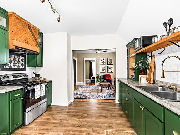 4th image of 2413 W 7th St