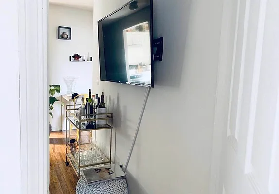 Rented by Cayenne Realty Group | media 58