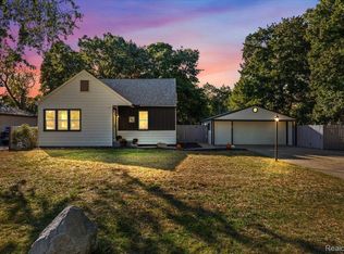 2349 Ellery Ave, Waterford, MI 48327