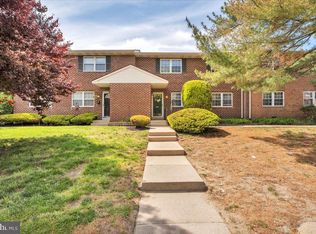 45 Turtle Creek Dr, Medford, NJ 08055