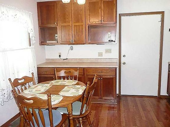 5th image of 335 Westview Dr