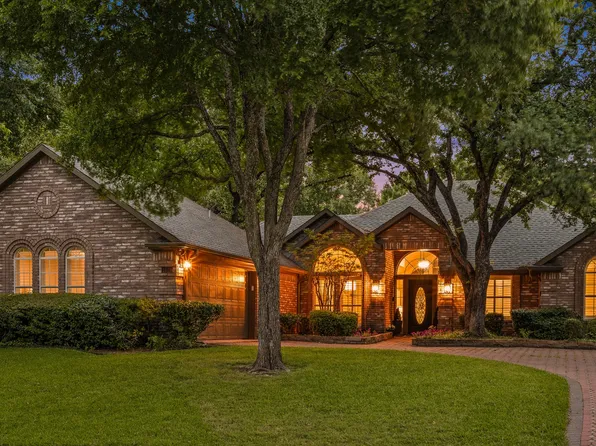 1923 Skelton St, Flower Mound, TX 75022