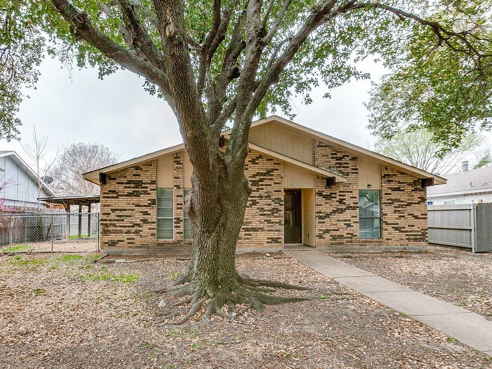 1st image of 2325 Denmark Dr