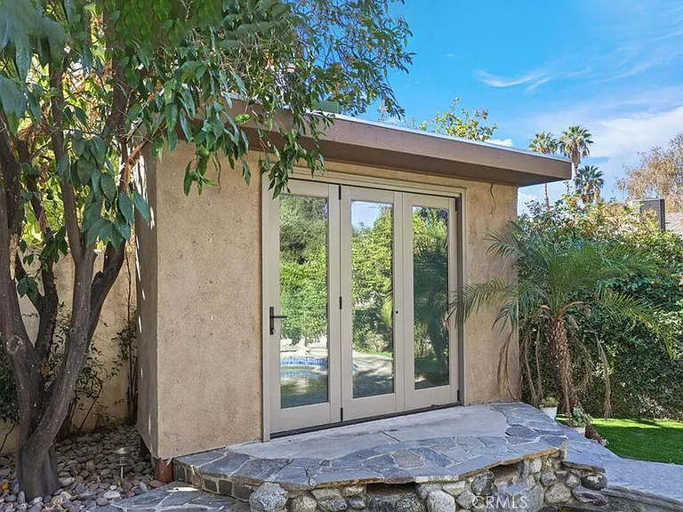 4559 Don Pio Dr — Photo 19
