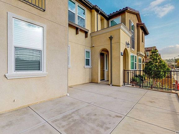 3rd image of 2418 S Fremont Ave Unit 6