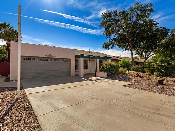 2nd image of 364 Ancora Dr S