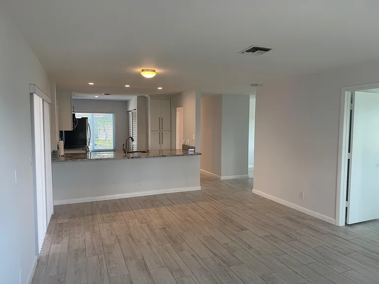 14747 Wildflower Ln — Photo 10