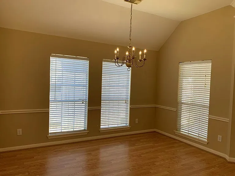 22735 April Springs Ln — Photo 15
