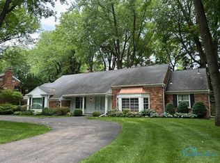 3432 Corey Rd, Toledo, OH 43615