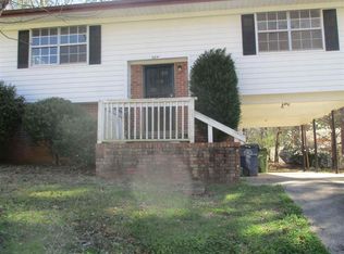 584 Alex Dr SW, Atlanta, GA 30331