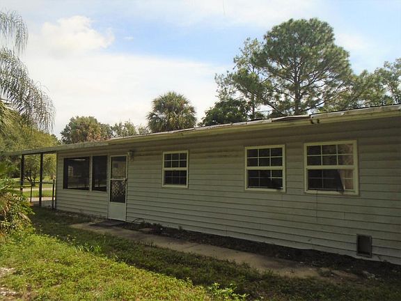 5th image of 17430 SE 35th St