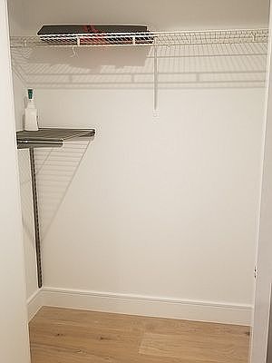 4th image of 11624 Grosvenor Ln APT 2B