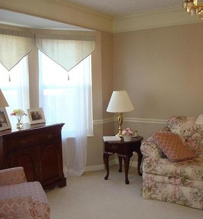 3rd image of 1562 Mulligan Ct