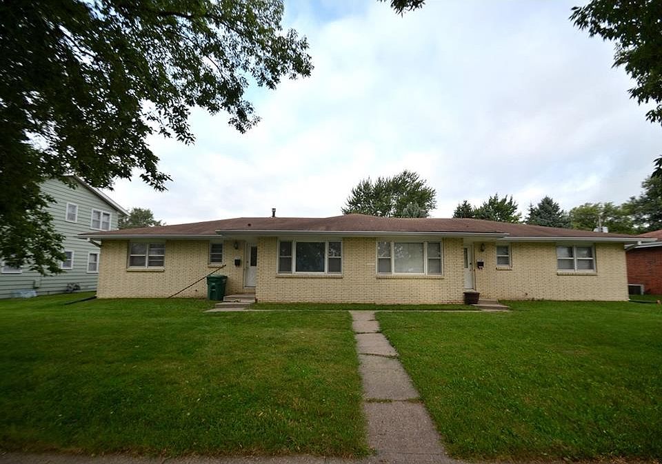 1st image of 106 NW Sharmin Dr