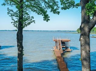 108 Deer Island Rd, Mabank, TX 75156