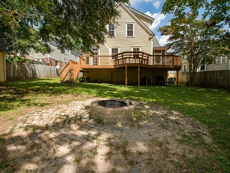 765 Woodland Ave SE — Photo 62