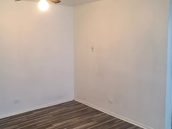 2nd image of 402 Cornell Ave APT 2C