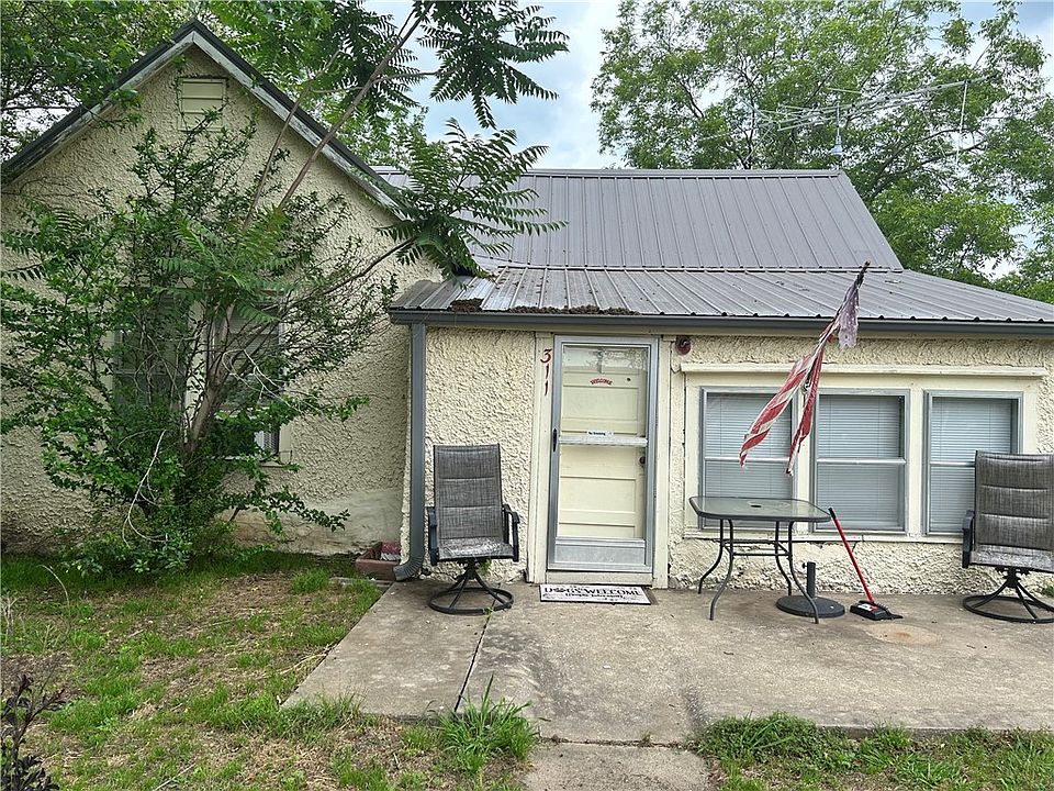 211 W Chickasaw Ave Porum, OK, 74455 Apartments for Rent Zillow