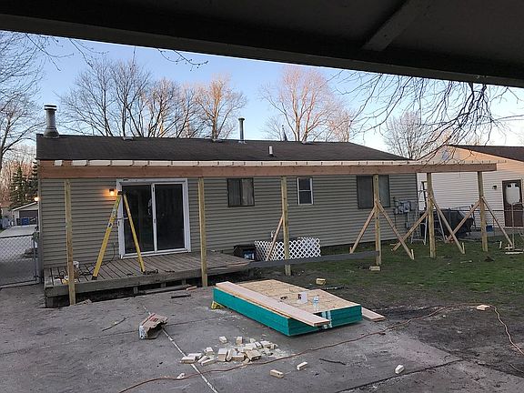 2nd image of 33667 Fairchild St