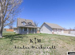 6910 Sharrock Rd, Casper, WY 82604