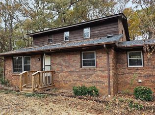 962 Willis Glenn Rd, Hull, GA 30646