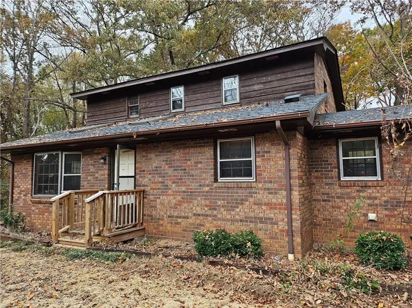 962 Willis Glenn Rd, Hull, GA 30646