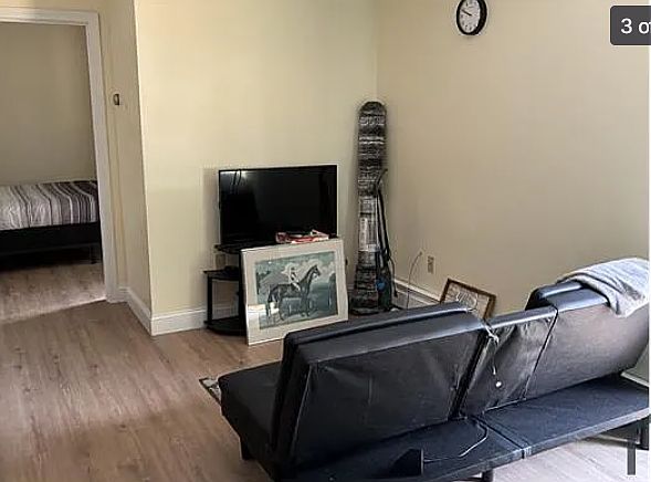 1st image of 469 Main St #3