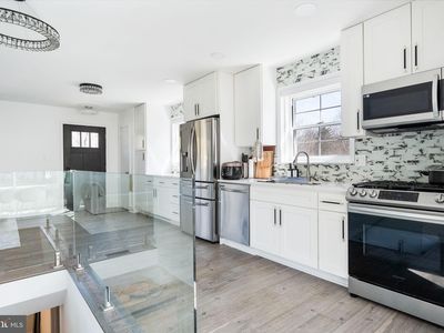 5020 River Rd, Bethesda, MD, 20816