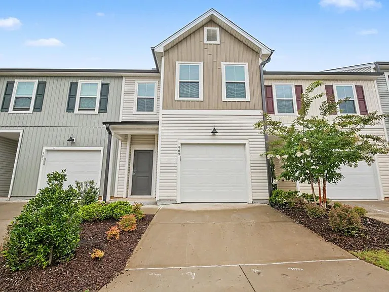 909 Falls Grove Trl — Photo 27