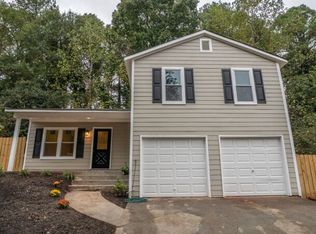 475 Ridgedale Way, Lawrenceville, GA 30044