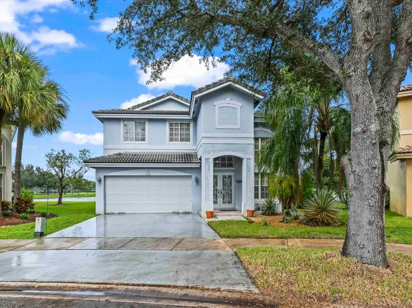 375 SW 205th Avenue, Pembroke Pines, FL 33029