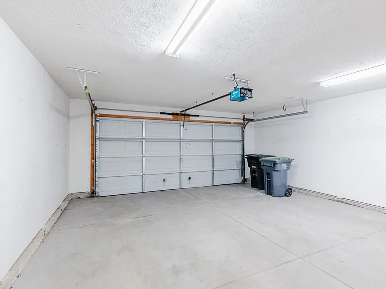 8804 Sicily Ln — Photo 15