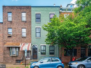 821 Fitzwater St, Philadelphia, PA 19147