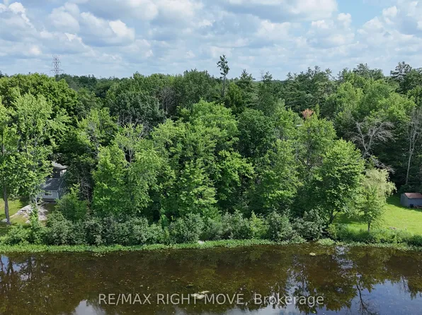 5123 Severn Pines Cres, Severn, ON L0K 2B0
