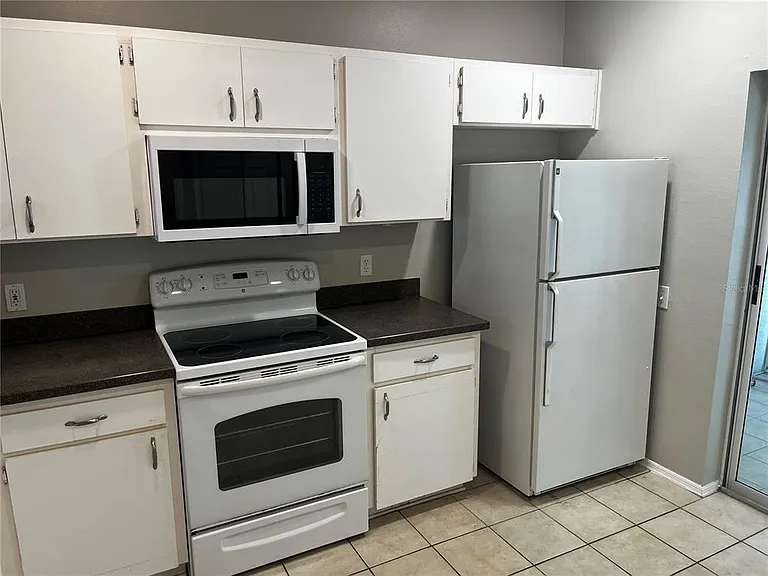 331 Countryside Key Blvd — Photo 7