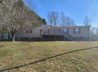 6126 Cain Forest Dr, Walkertown, NC 27051