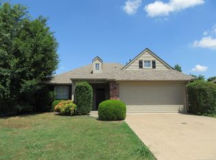 10305 N 114th Ave E, Owasso, OK 74055