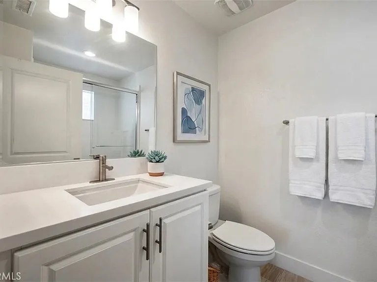 1811 S Mesa St — Photo 22