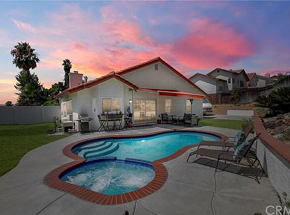 2nd image of 22340 Naples Dr