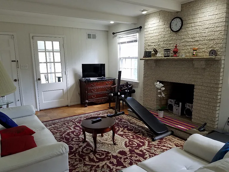 6004 Highboro Dr — Photo 13