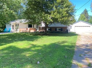 998 Backus Rd, Derby, NY 14047