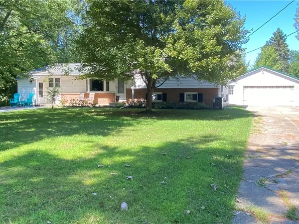 998 Backus Rd, Derby, NY 14047