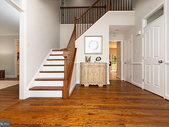 4th image of 7074 Garden Walk
