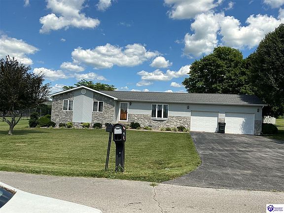3rd image of 416 Windy Hill Rd