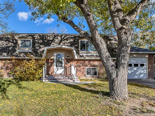 4745 Windmill Rd, Cheyenne, WY 82009